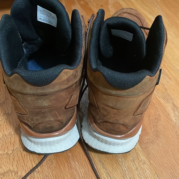 The North Face brown Men’s Vals II Mid Leather Waterproof Boots size 10.5 main image 6